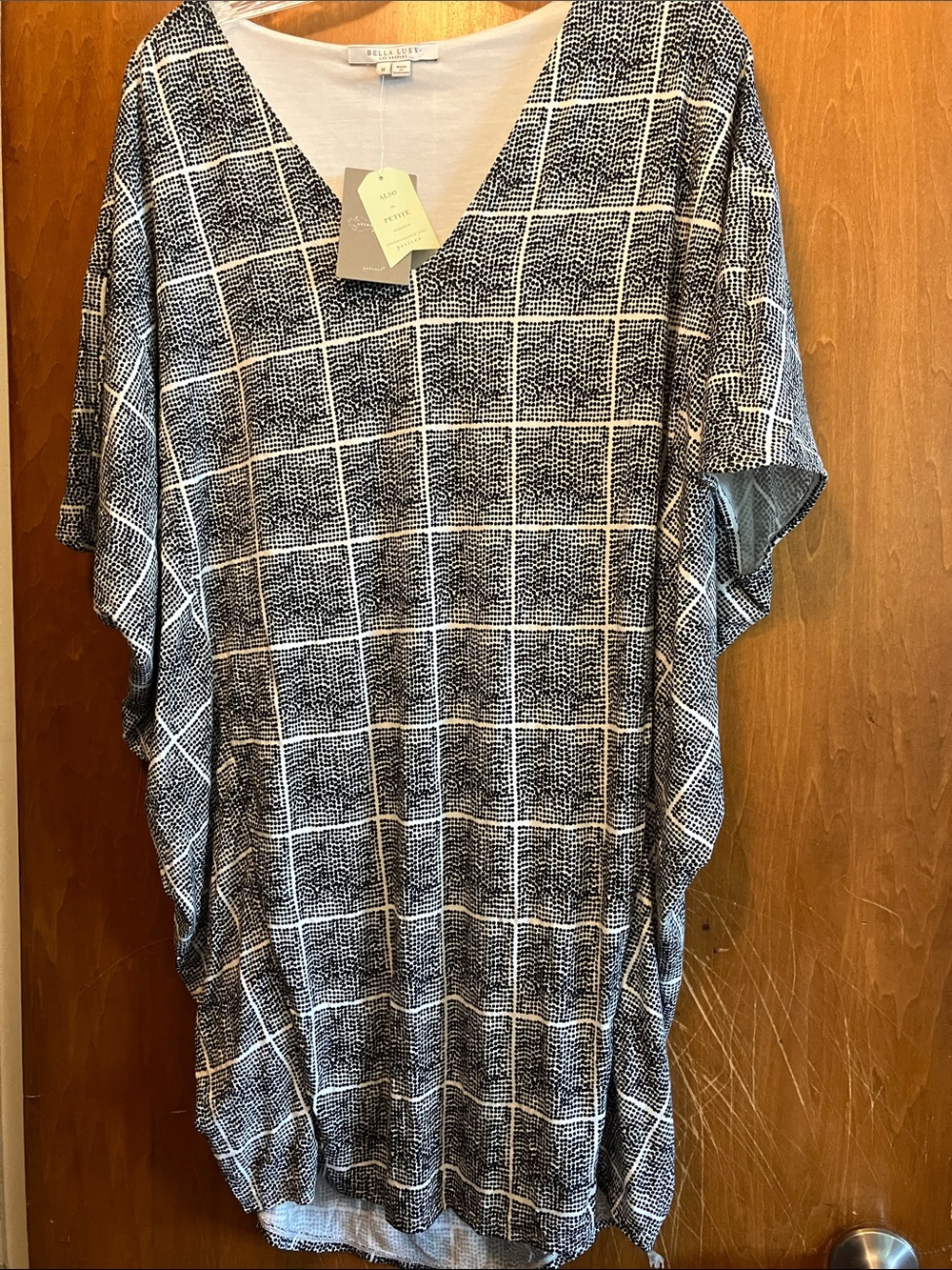 Bella Luxx Black & White Grid V-Neck Tunic Size M Anthropologie NWT